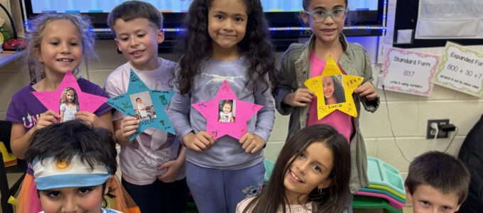 Students showing their Star project